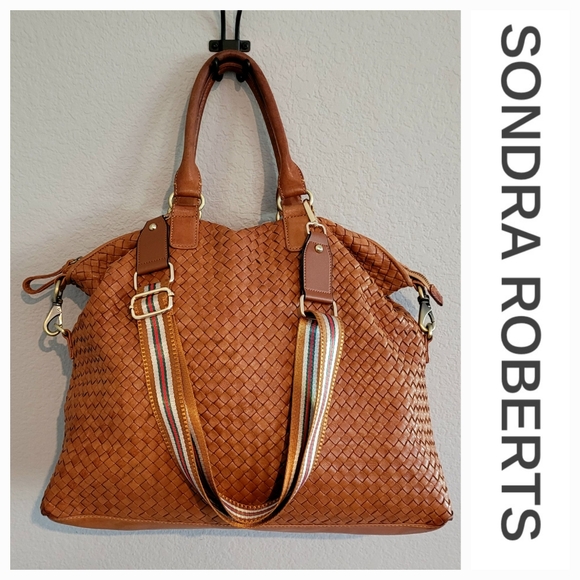 SONDRA ROBERTS Woven Bag - Picture 1 of 7